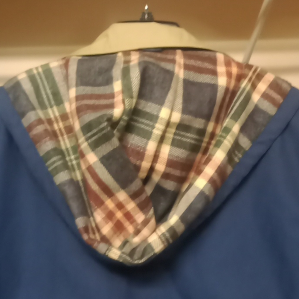 Jacket - Picture 3 of 4